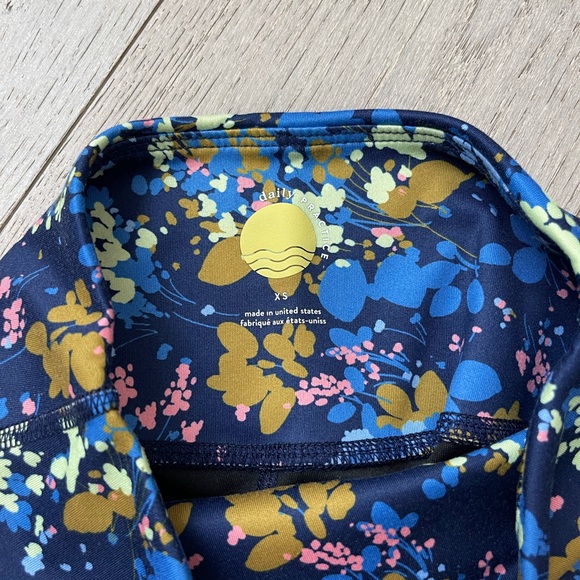 ANTHROPOLOGIE LEGGINGS - Picture 15 of 15